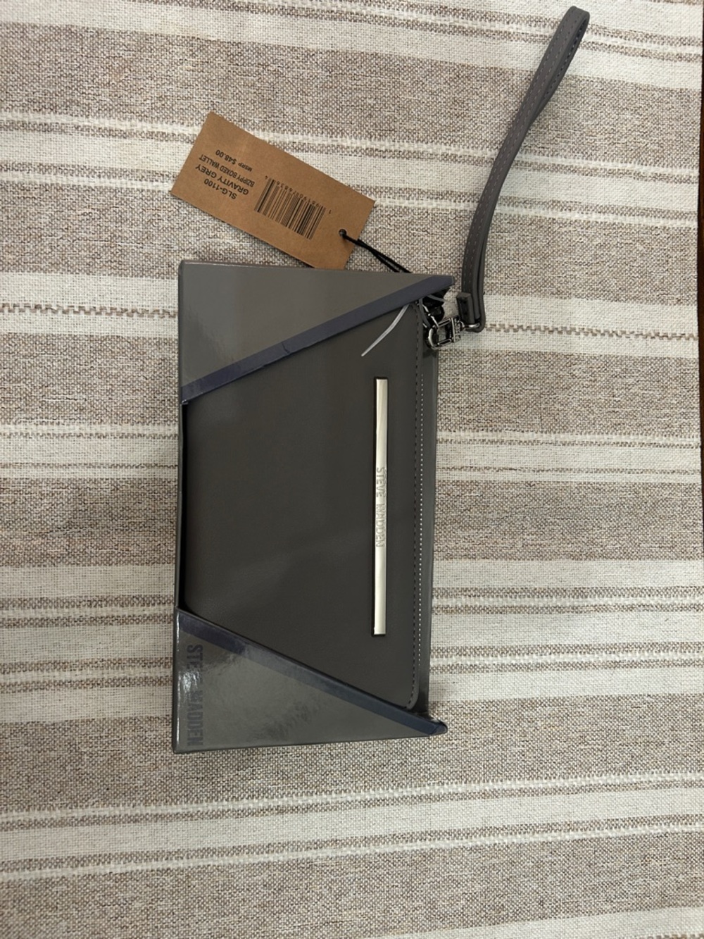 Steve Madden Gray Wristlet Clutch with Metal Accent new with tags